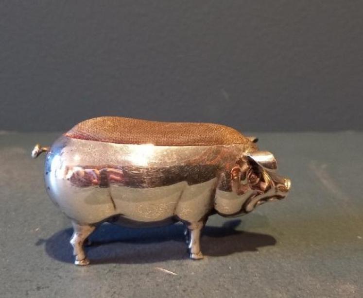 Edwardian Silver Novelty Pig Pin Cushion - Image 4