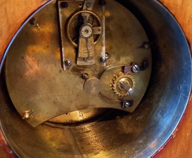 Antique Sheraton Grecian Urn Inlaid Mantel Clock - Image 6