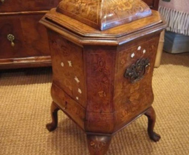 Superb 18th Century Walnut & Marquetry Wine Cooler - Image 1