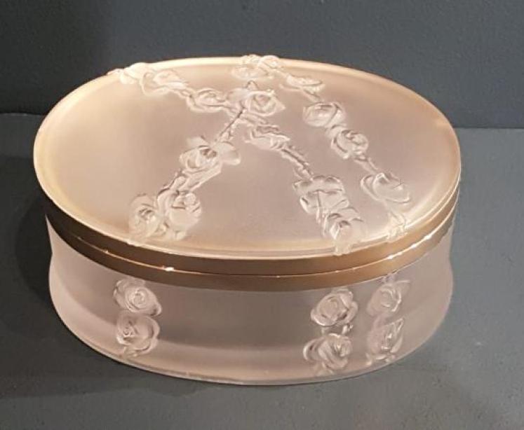 Lalique Copelia Dressing Table Box - Image 1