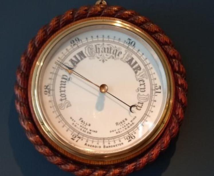 Antique Large Polished Oak Ship's Barometer - Image 1