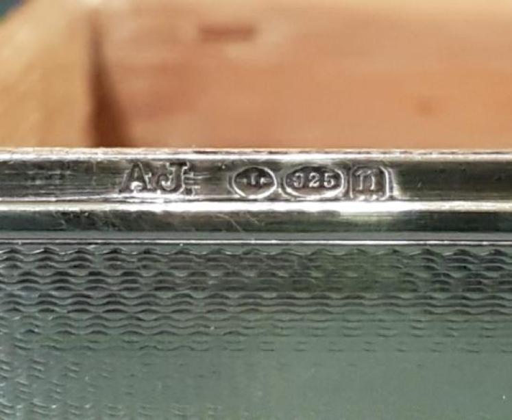 Superb Matching Pair of Antique Silver and Enamel Boxes - Image 4