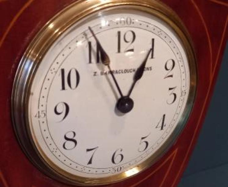 Superb Antique Inlaid Pateras Top Mantel Clock - Image 3