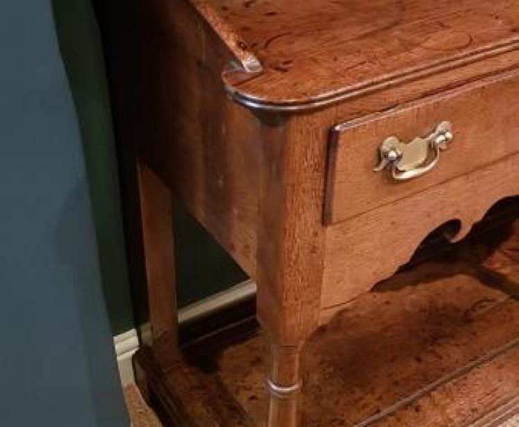 George III Oak Montgomeryshire Oak Dresser - Image 3