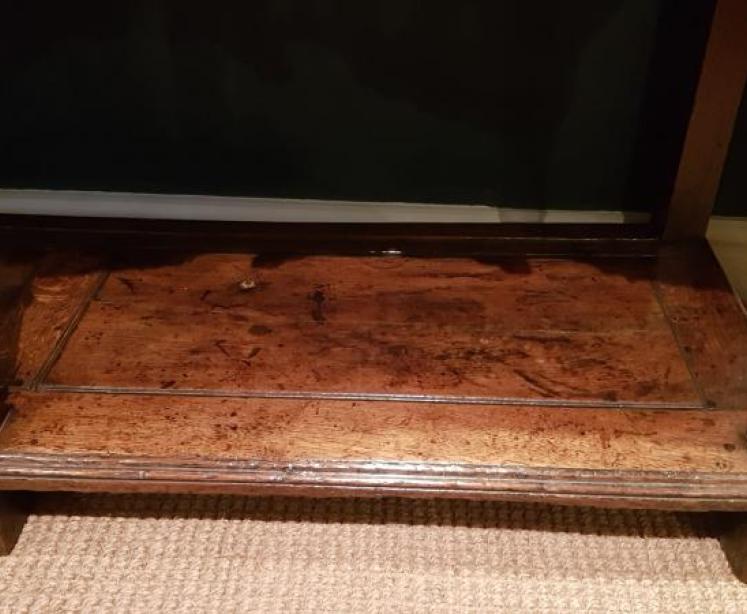 George III Oak Montgomeryshire Oak Dresser - Image 6