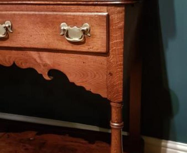 George III Oak Montgomeryshire Oak Dresser - Image 7