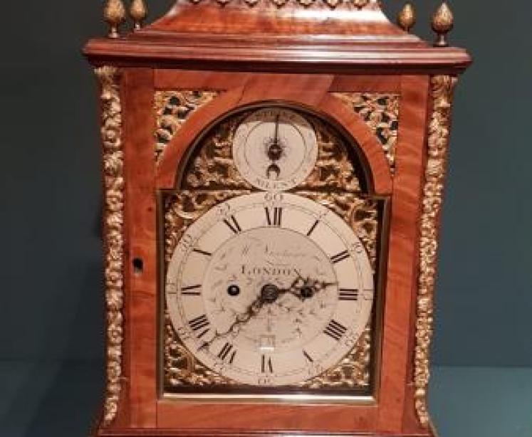 Fine Quality George III Double Fusse Bracket Clock - Image 1