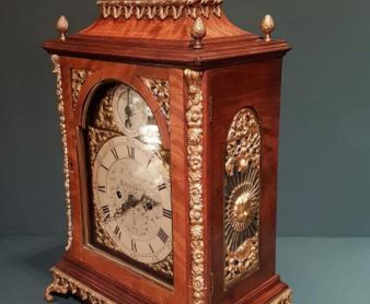 Fine Quality George III Double Fusse Bracket Clock - Image 7