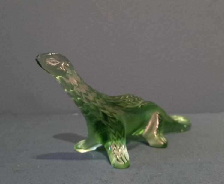 Lalique Green Opalescent Lizard - Image 2