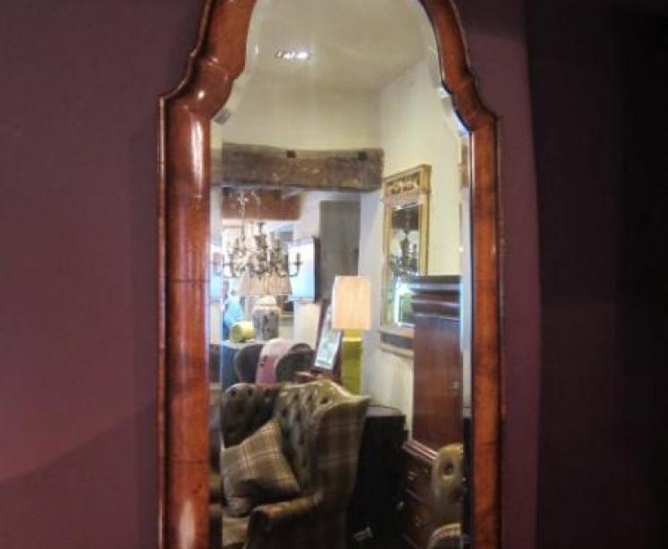 Superb 19th Century Walnut Cushion Framed Mirrror - Image 5
