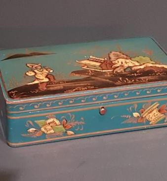 1920`s Chinoiserie Card Box
