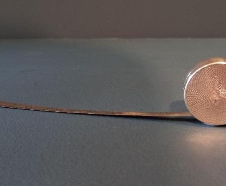 Art Deco Silver Engine Turned Tape Measure - Image 3