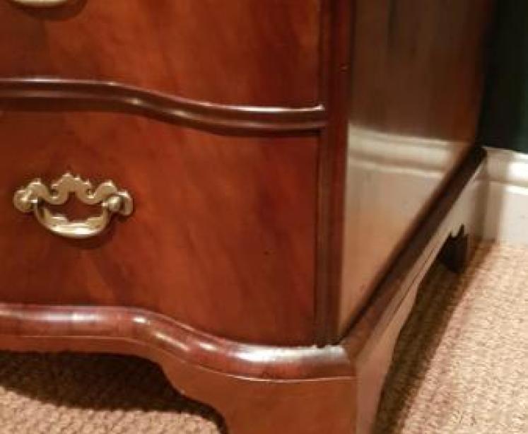 Fine George II Period Walnut Ribbon Fronted Chest - Image 6