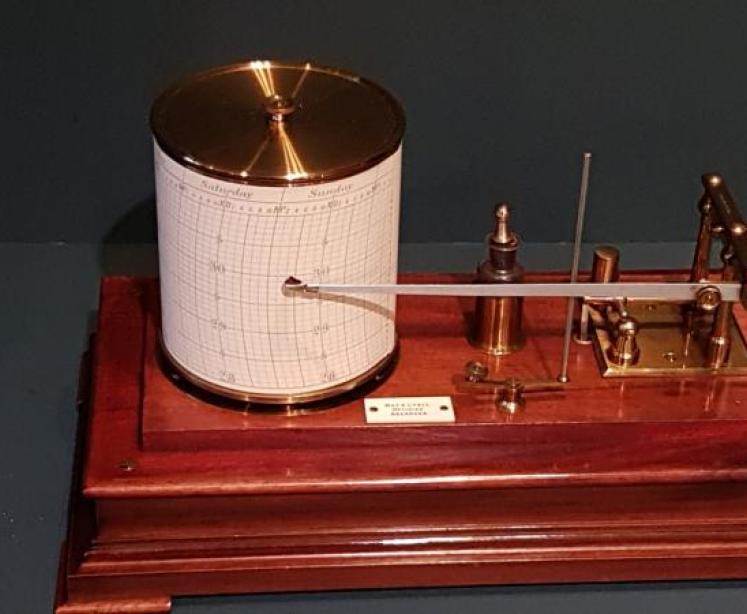 Small Edwardian Mahogany Barograph - Image 3