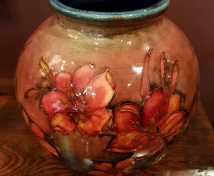 Moorcroft 1920`s  Freesia Flambe Vase  - Image 2