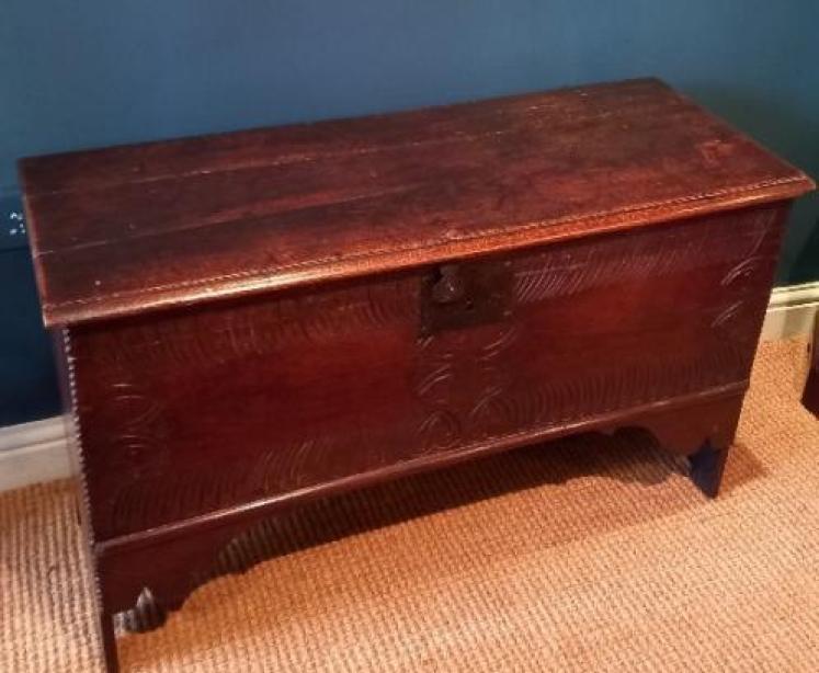 Small Mid 17th Century Period Oak Coffer - Image 1