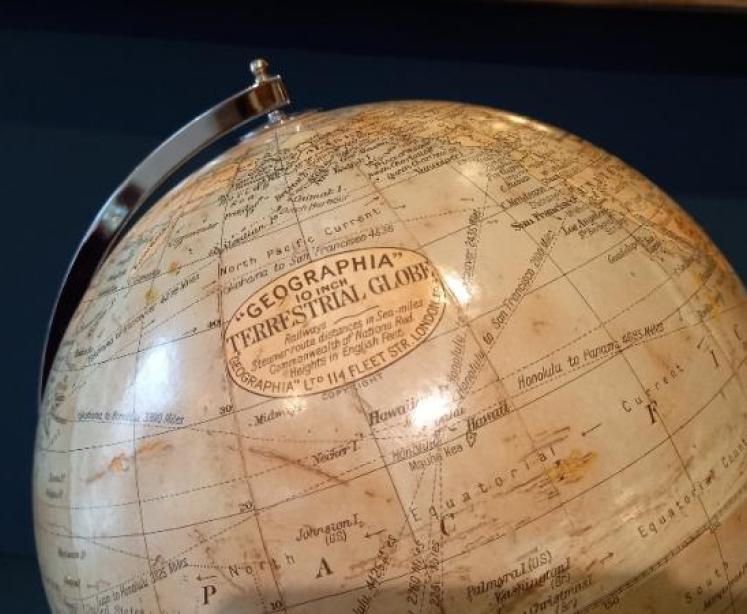 1930's 10" Geographia Papier Mache Globe - Image 2