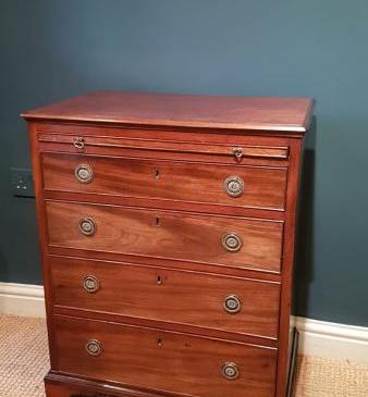 Small Edwardian Mahogany Chest of Drawers