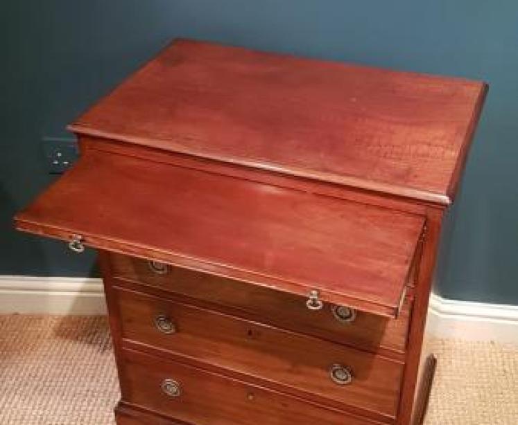 Small Edwardian Mahogany Chest of Drawers - Image 3