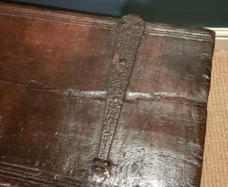 James I Period Oak Sword Box - Image 6