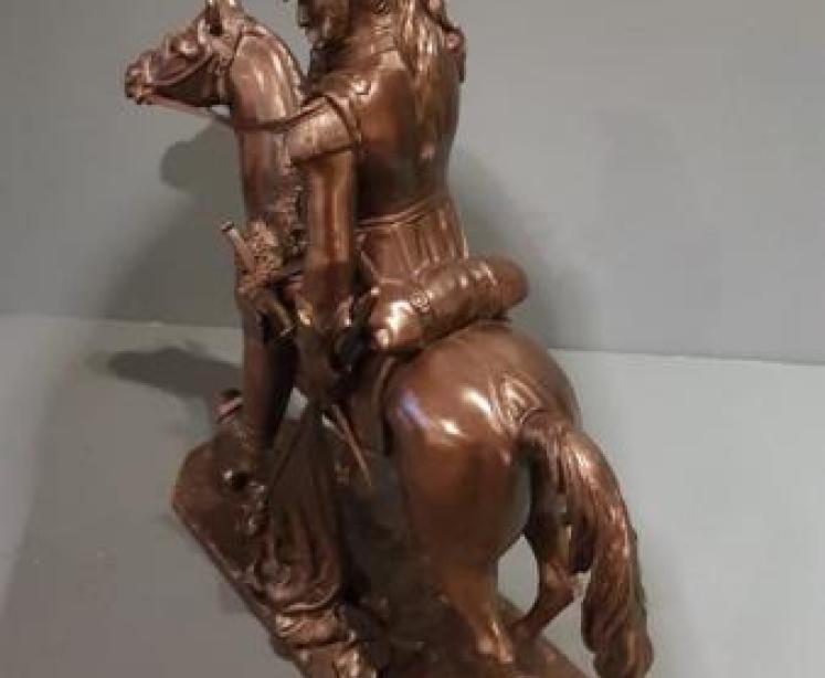 Victorian Bronze Cuirassier on Horseback - Image 4