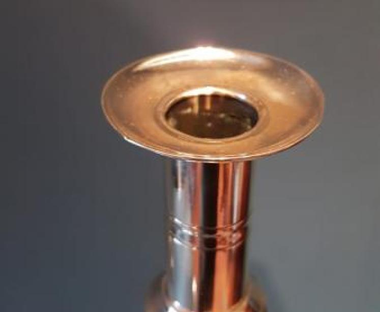 Pair of Tall George III Seamed Brass Candlesticks - Image 2