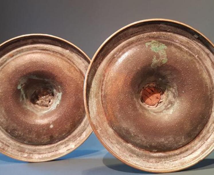 Pair of Tall George III Seamed Brass Candlesticks - Image 4