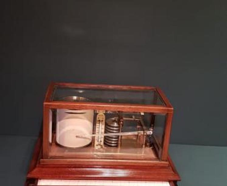 Late Victorian Mahogany Cased Barograph - Image 6