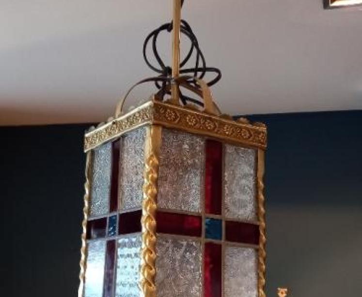 Stained Glass Panel Hall Lantern - Image 7