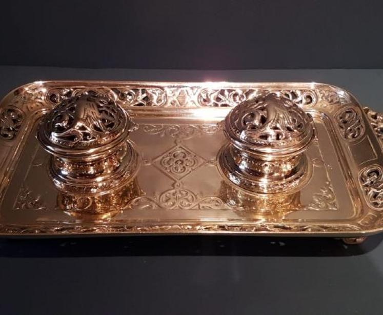 Victorian Cast Brass Pen and Ink Stand - Image 5