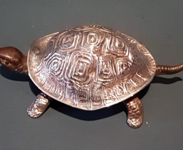 Rare Chester Silver Tortoise Table Bell - Image 2