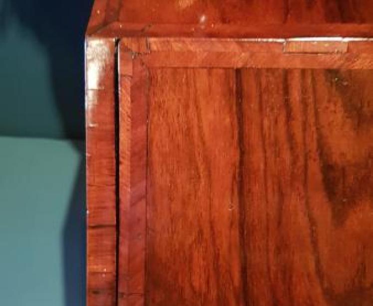 George I Walnut Toilet Mirror - Image 3