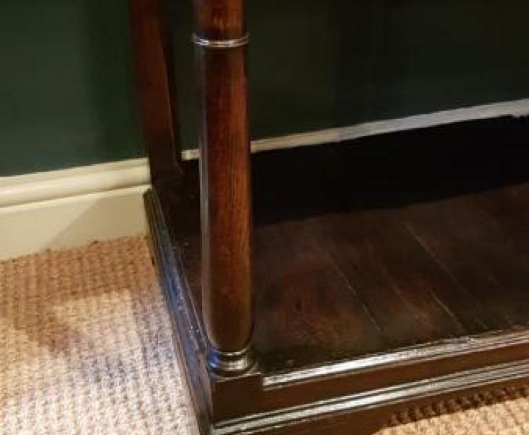 Superb George II Oak Open Pot Board Dresser - Image 4