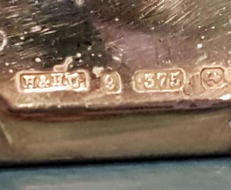 9ct Gold Engine Turned Match Case - Image 3