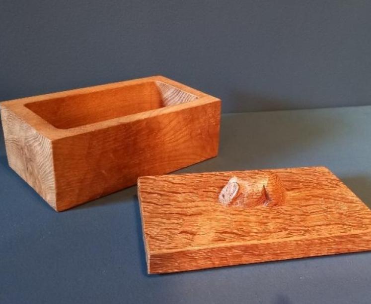 Mouseman Adzed Oak Lidded Box - Image 3