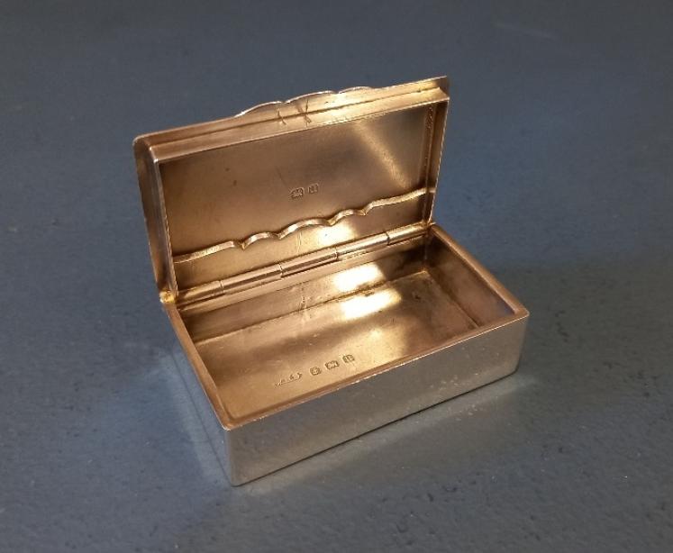 George V Period Silver Table Snuff Box - Image 2