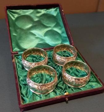 Immaculate Set of Four Silver Napkin Rings in Case