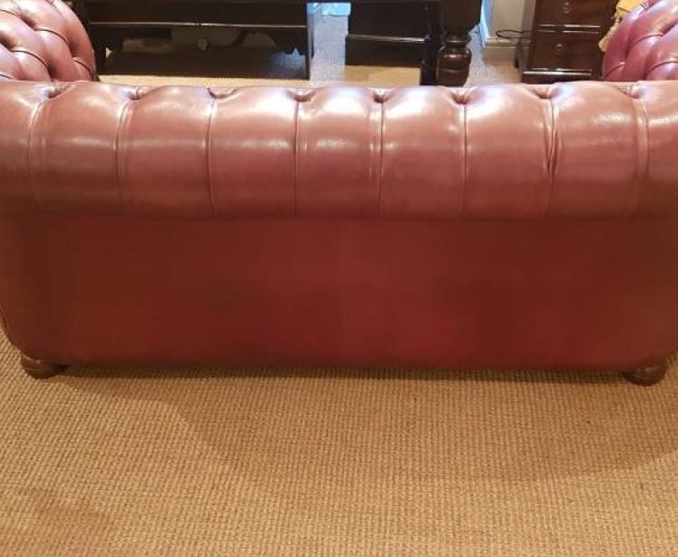 Quality 1930's Leather Chesterfield Sofa - Image 3