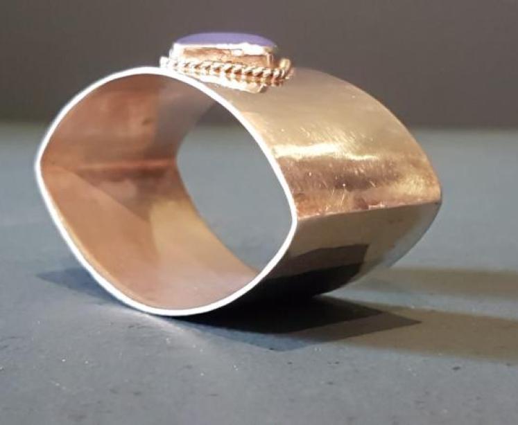 Liberty Planished Silver Moonstone Napkin Ring - Image 6