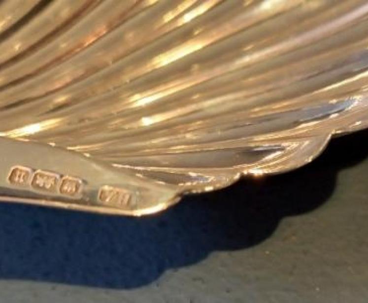 Edwardian Silver Shell Dish In Presentation Case - Image 5