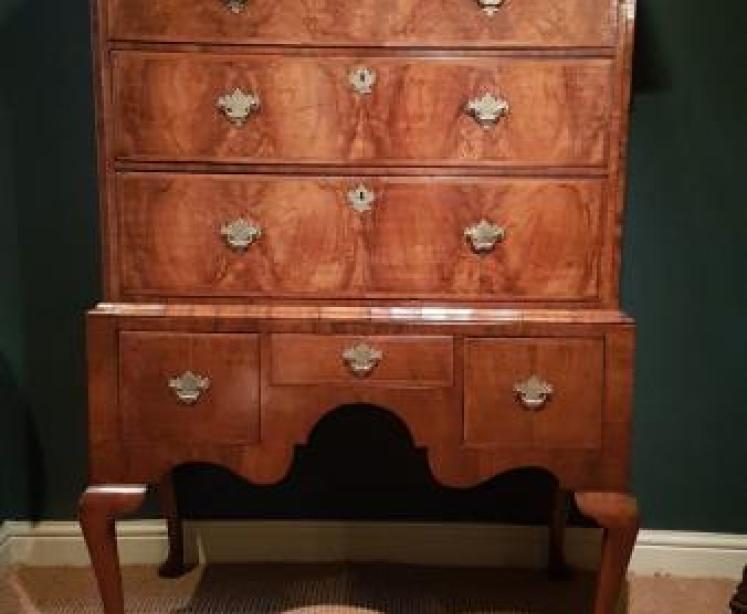 George I Walnut Chest on Stand - Image 1