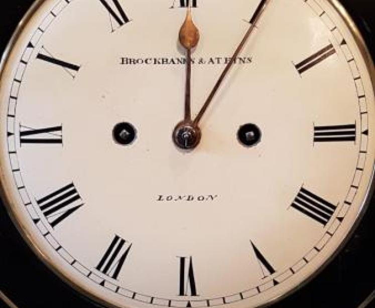 Small Proportioned Regency Double Fusse Bracket Clock - Image 5