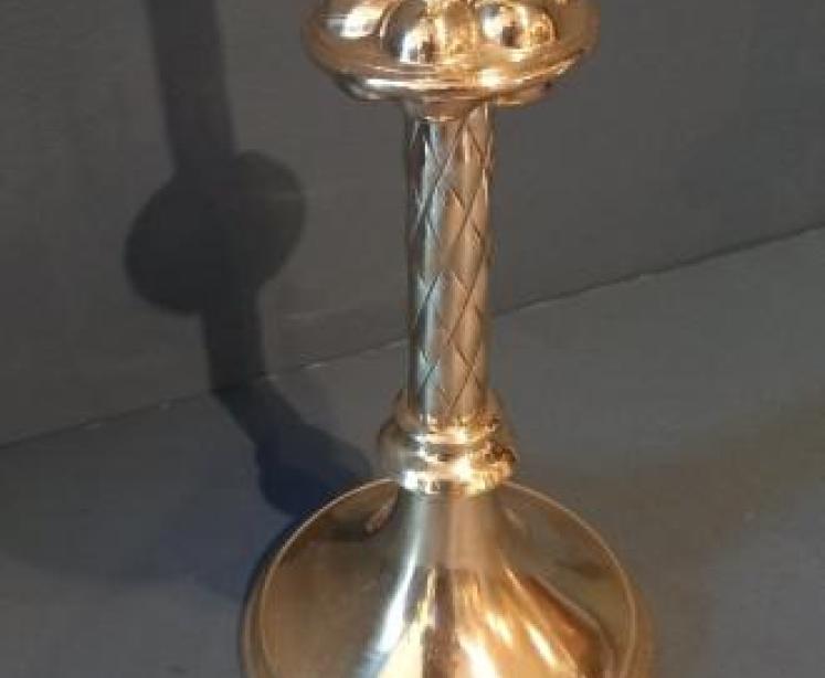 Superb Pair of Mid Victorian Brass Church Candlesticks - Image 3