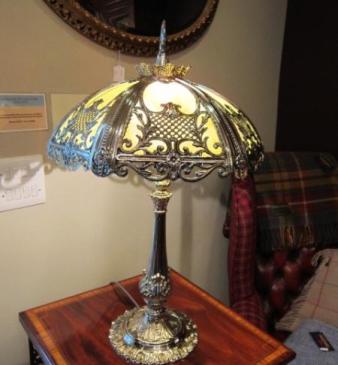 Art Nouveau Tiffany Style Glass Panel Table Lamp