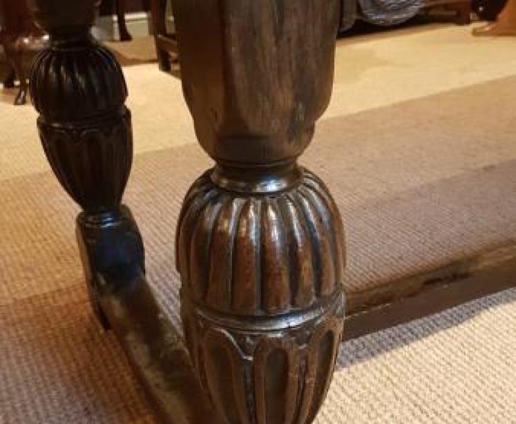 Superb Charles II Oak Refectory Table - Image 3