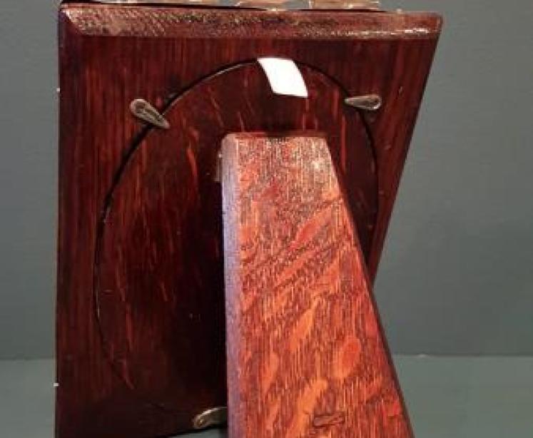 Silver Ribbon Crest Photo Frame  - Image 2