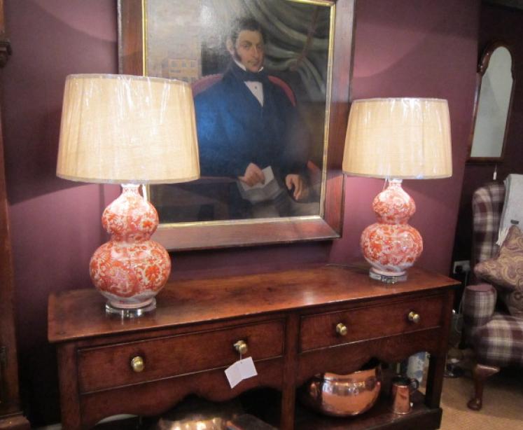 Oriental Porcelain Burnt Orange Table Lamp - Image 2