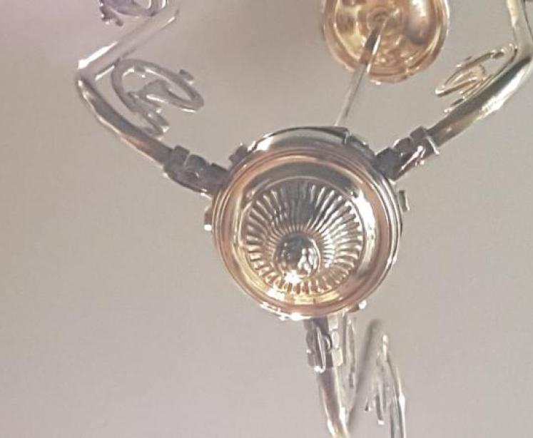 Late Victorian Brass Chandelier - Image 4