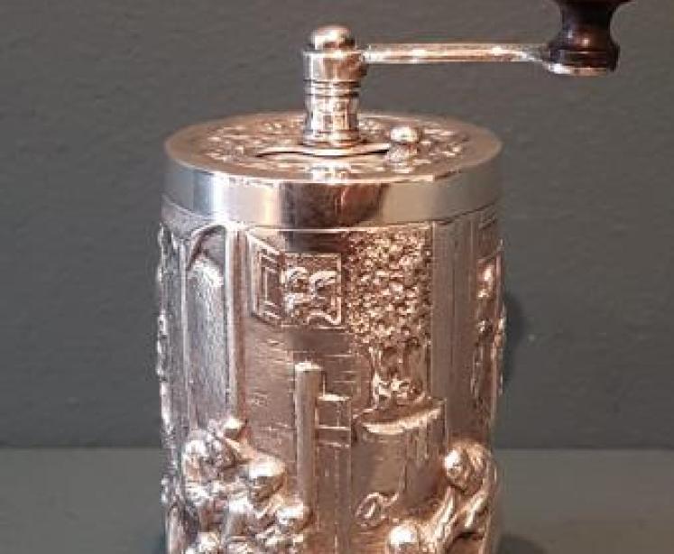 Victorian Silver Pepper Grinder - Image 1