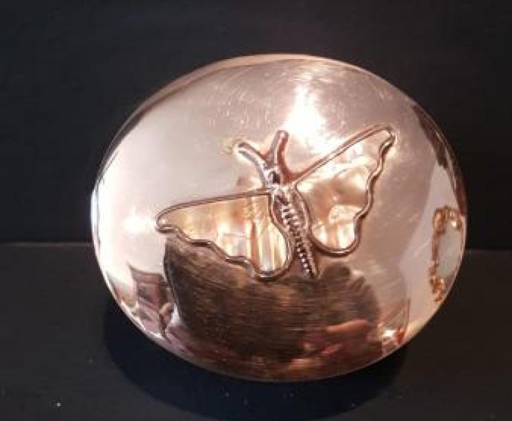 Silver Ring Box with Mother of Pearl Butterfly - Image 7
